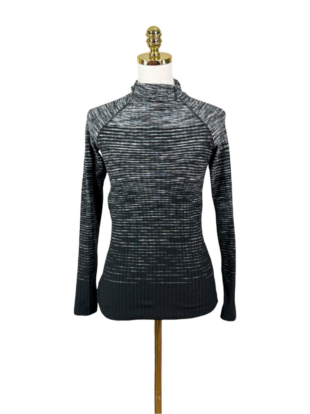 Woman’s Nike Hyperwarm stripe black and gray turtleneck size XS
